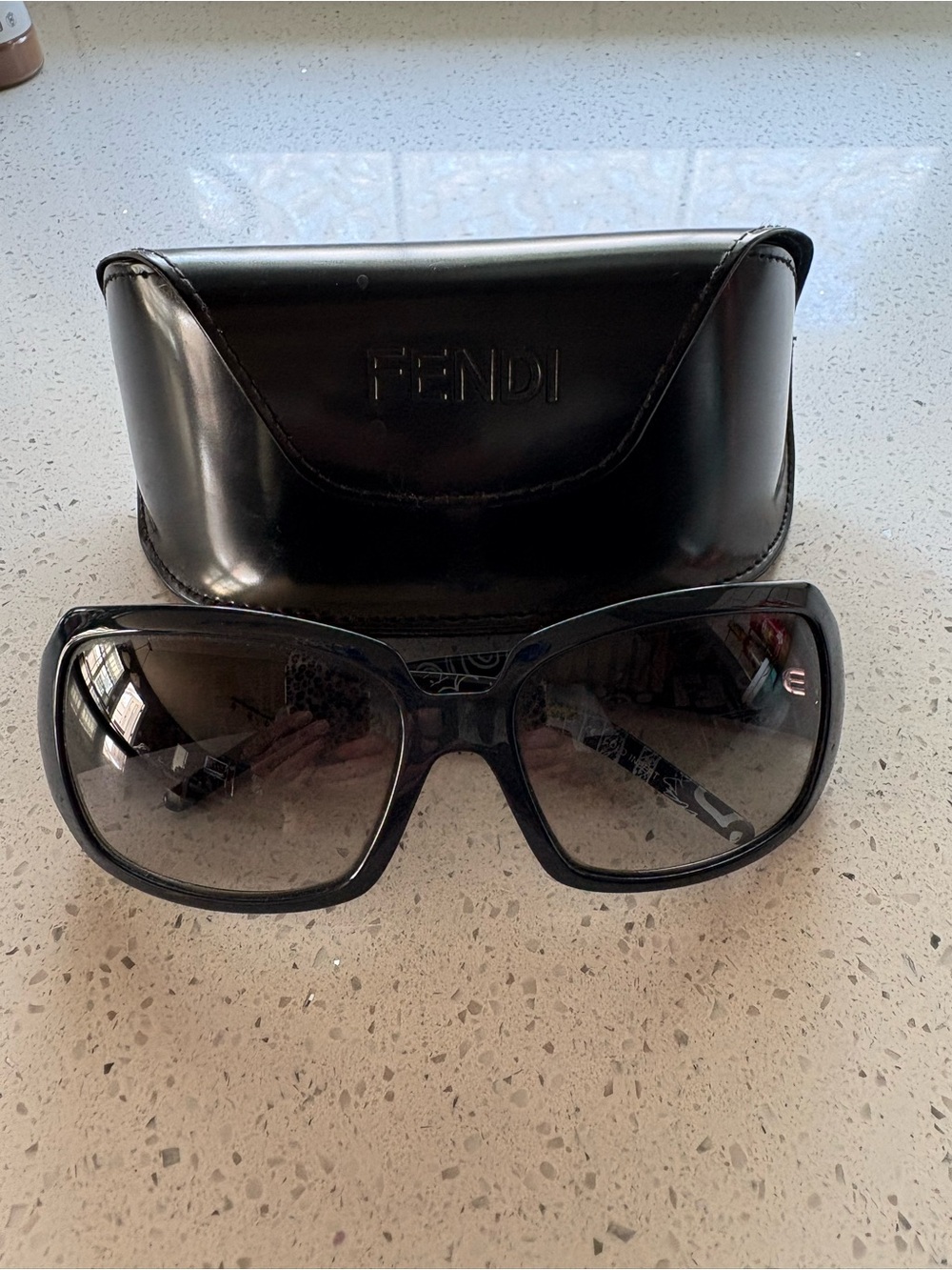 Fendi Women's dark navy Oversized Sunglasses